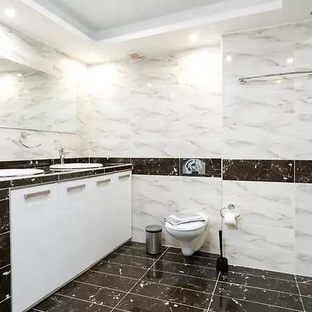 Crystal Haven Luxury By Binobi! * Salonicco
